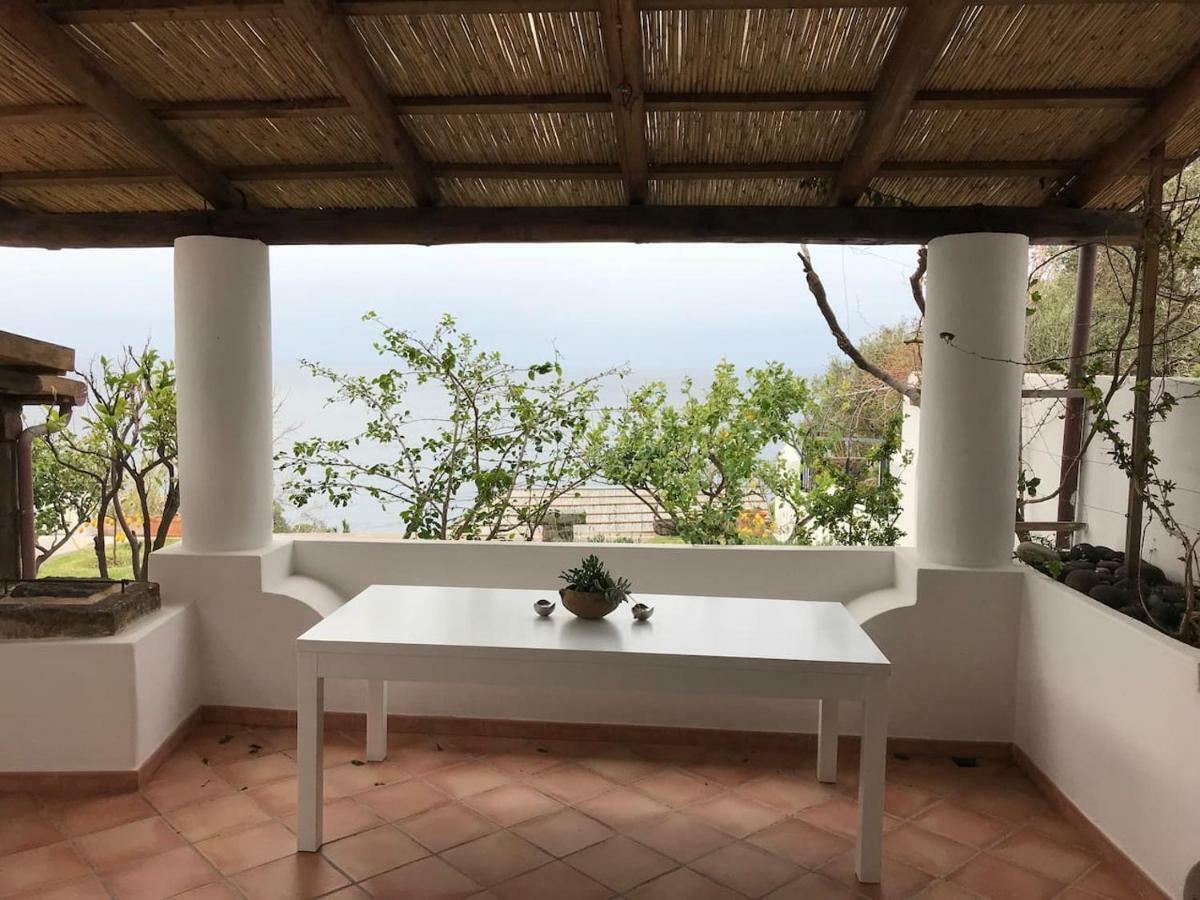 Casa Isabella Villa Malfa  Eksteriør bilde